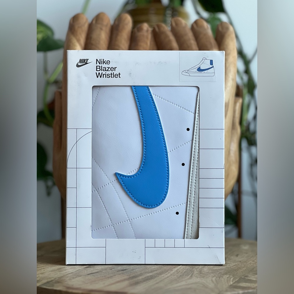 Nike Blazer Wristlet in White and Blue